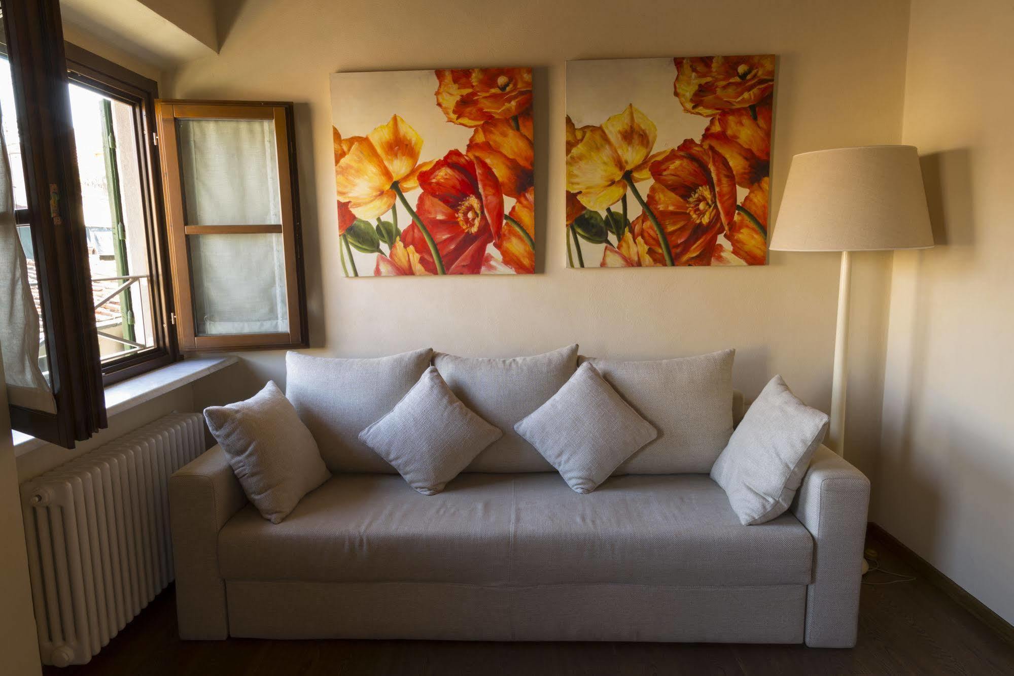 Firenze Apartments Bagian luar foto