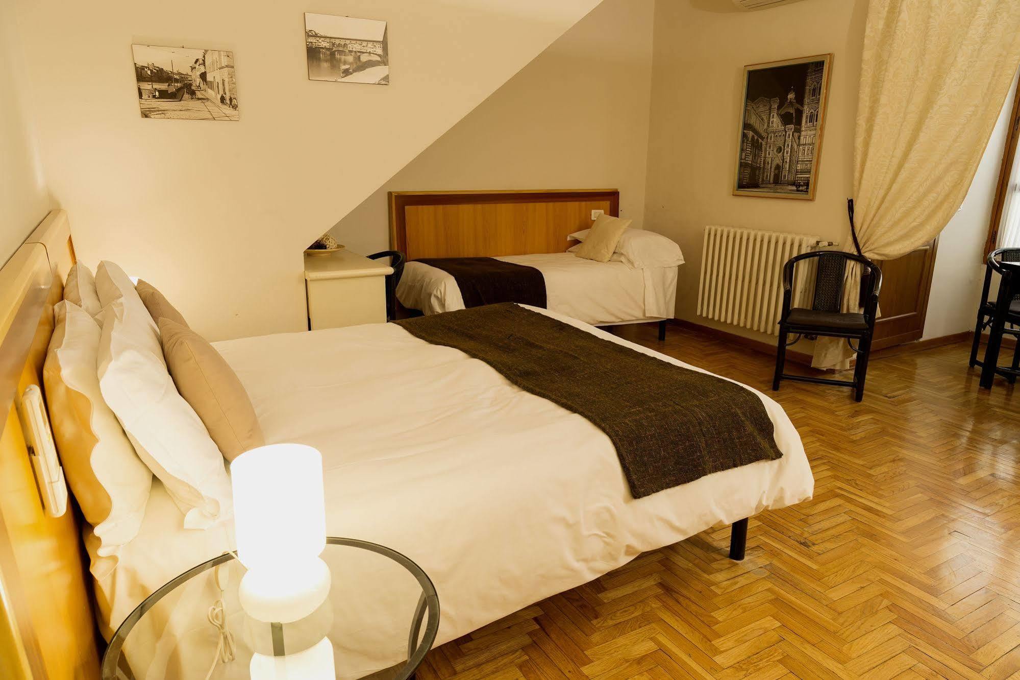 Firenze Apartments Bagian luar foto